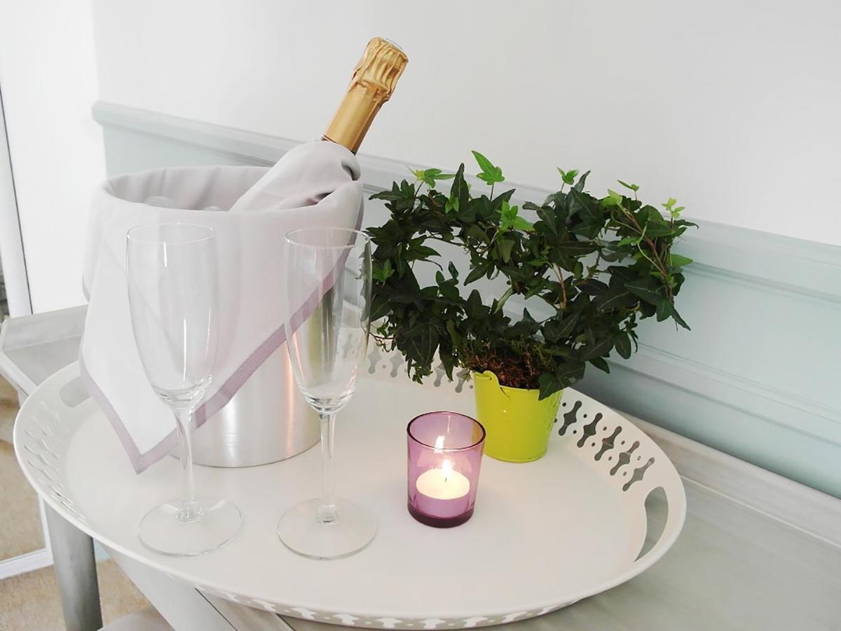 Chambre D Hote : Louvre Elegant Apt Suite Παρίσι Εξωτερικό φωτογραφία